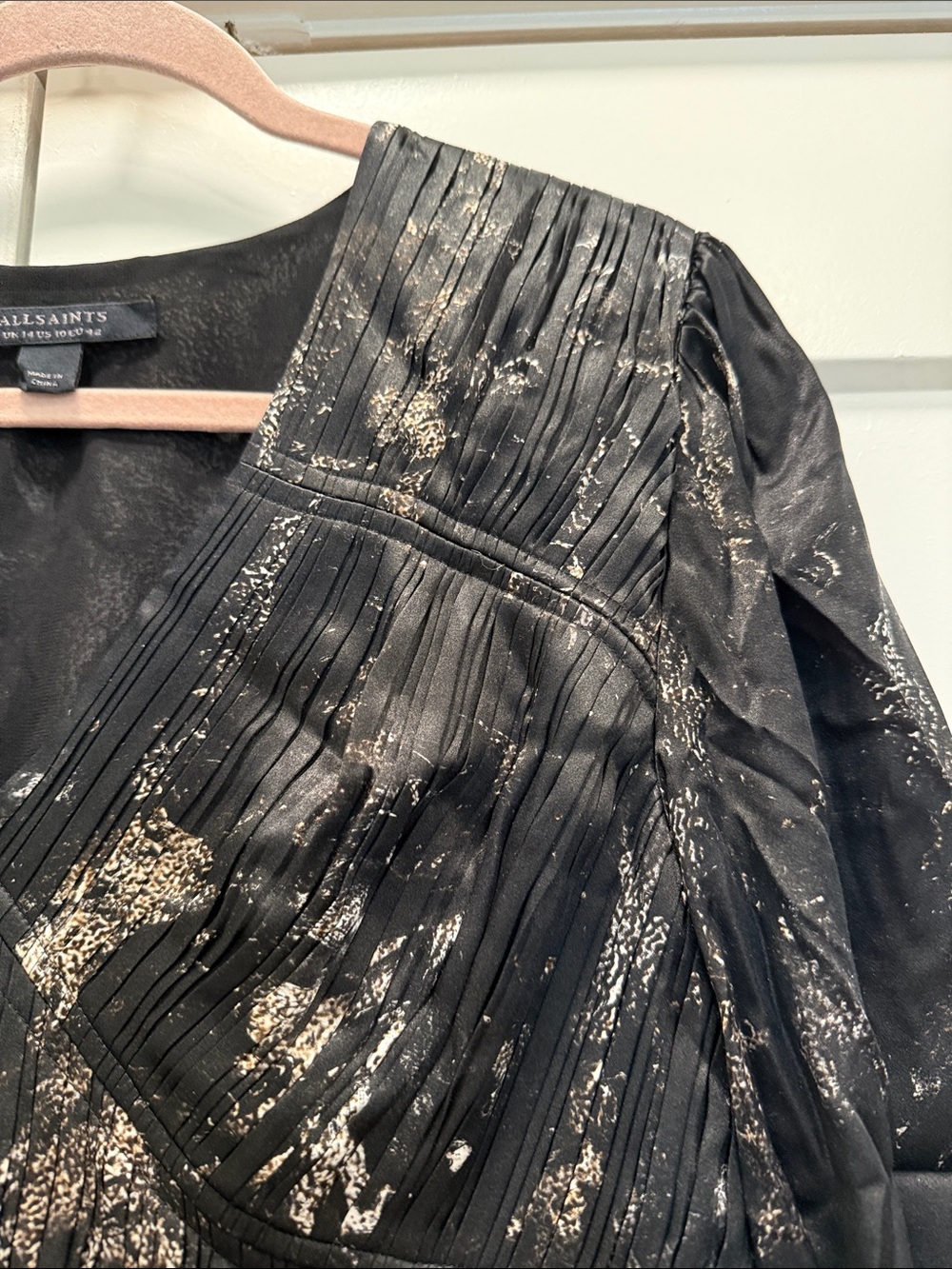 AllSaints Estelle Titania gothic black  Marble-Print V-Neck asymmetrical hem 10 - Picture 5 of 12